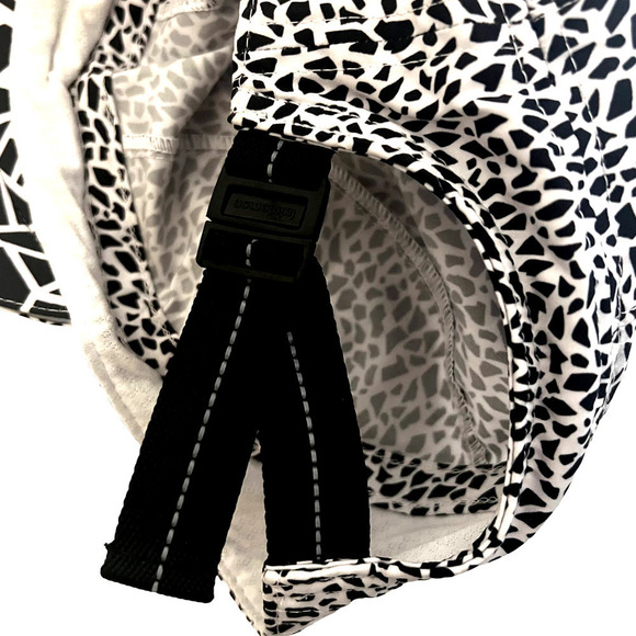 Lululemon Run Lightweight Cap Hat Black White NWOT - Picture 9 of 12